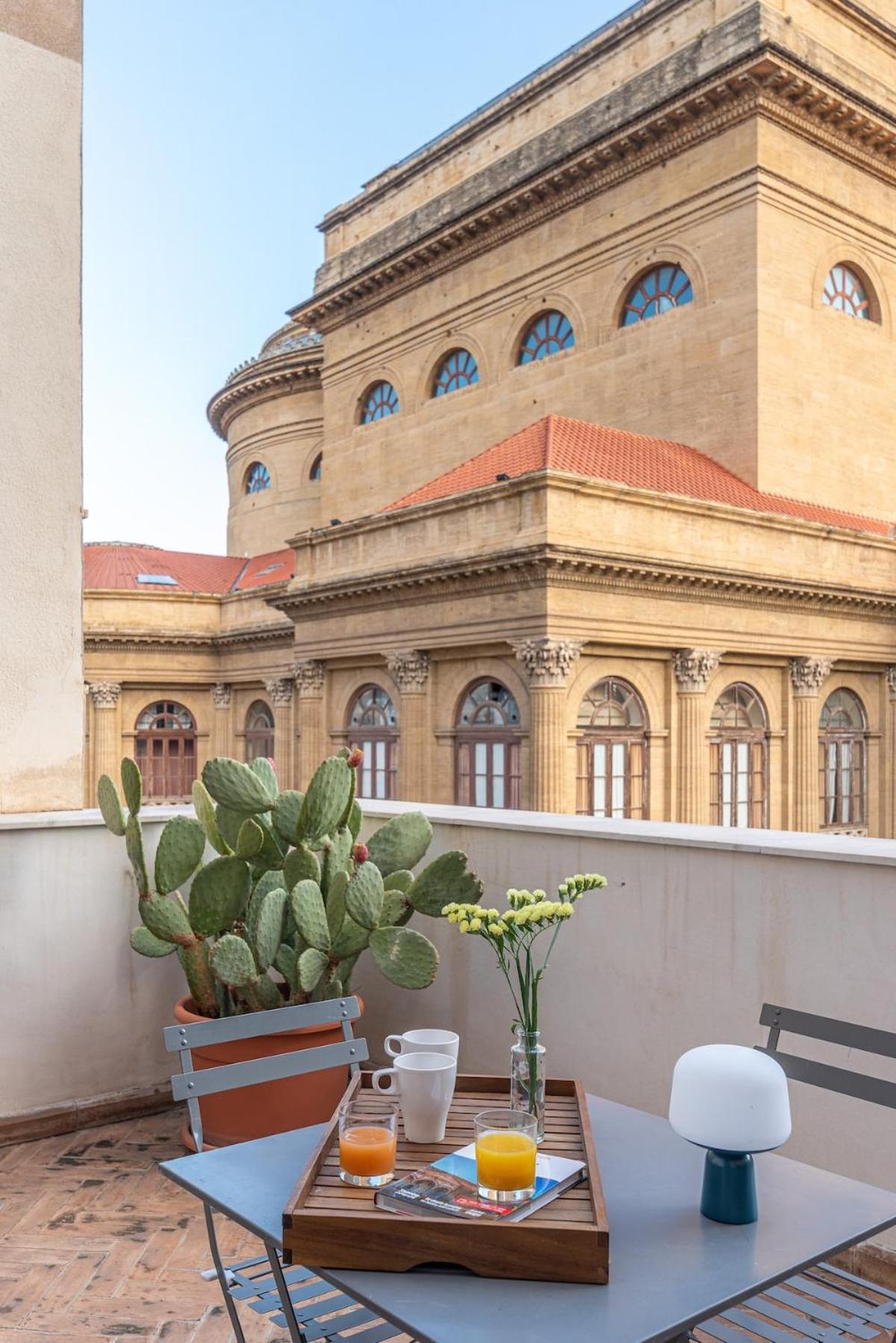 Апартаменты La Terrazza Sul Massimo Палермо Экстерьер фото